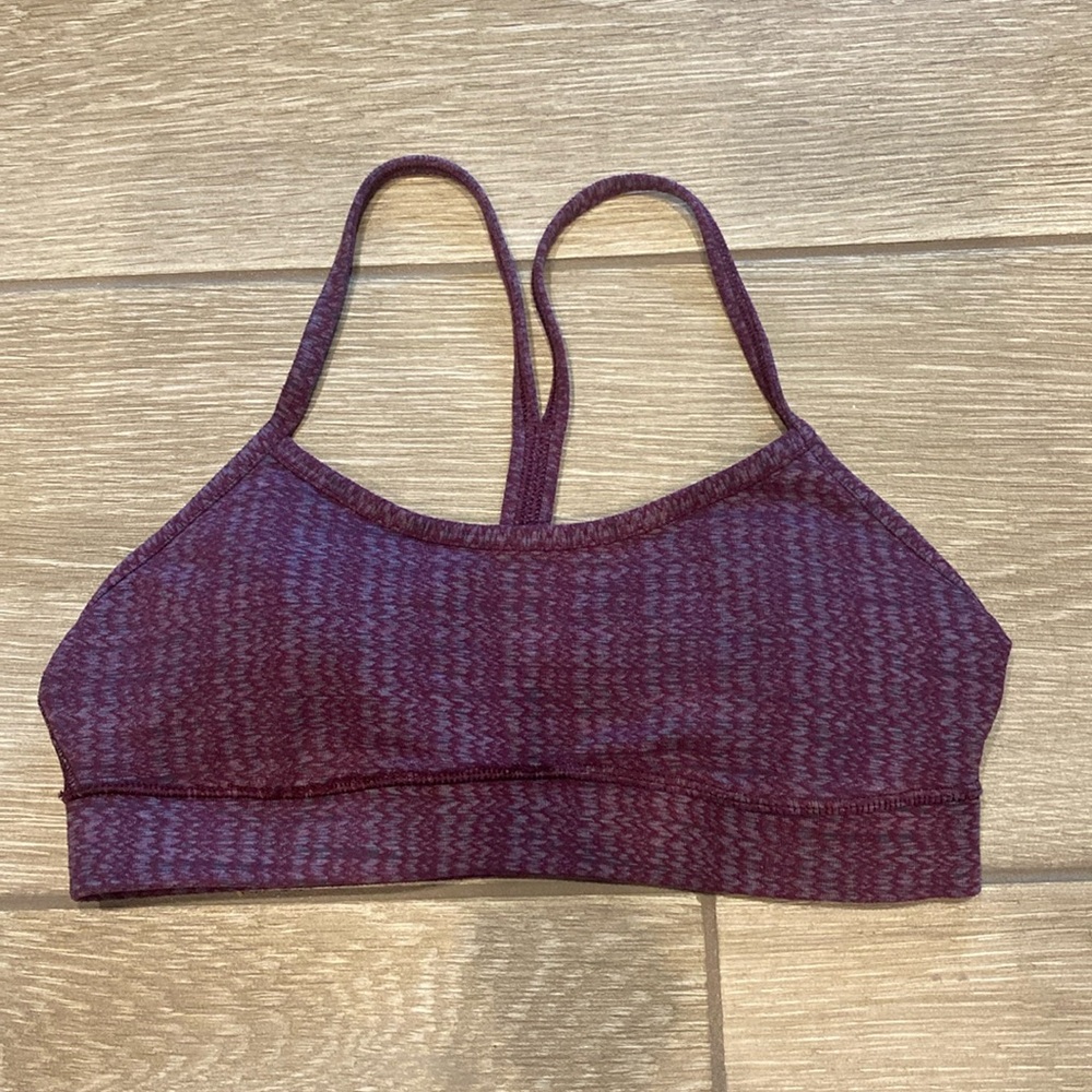 Lululemon Flow Y Bra Nulu *Light Support, B/C Cup
Purple